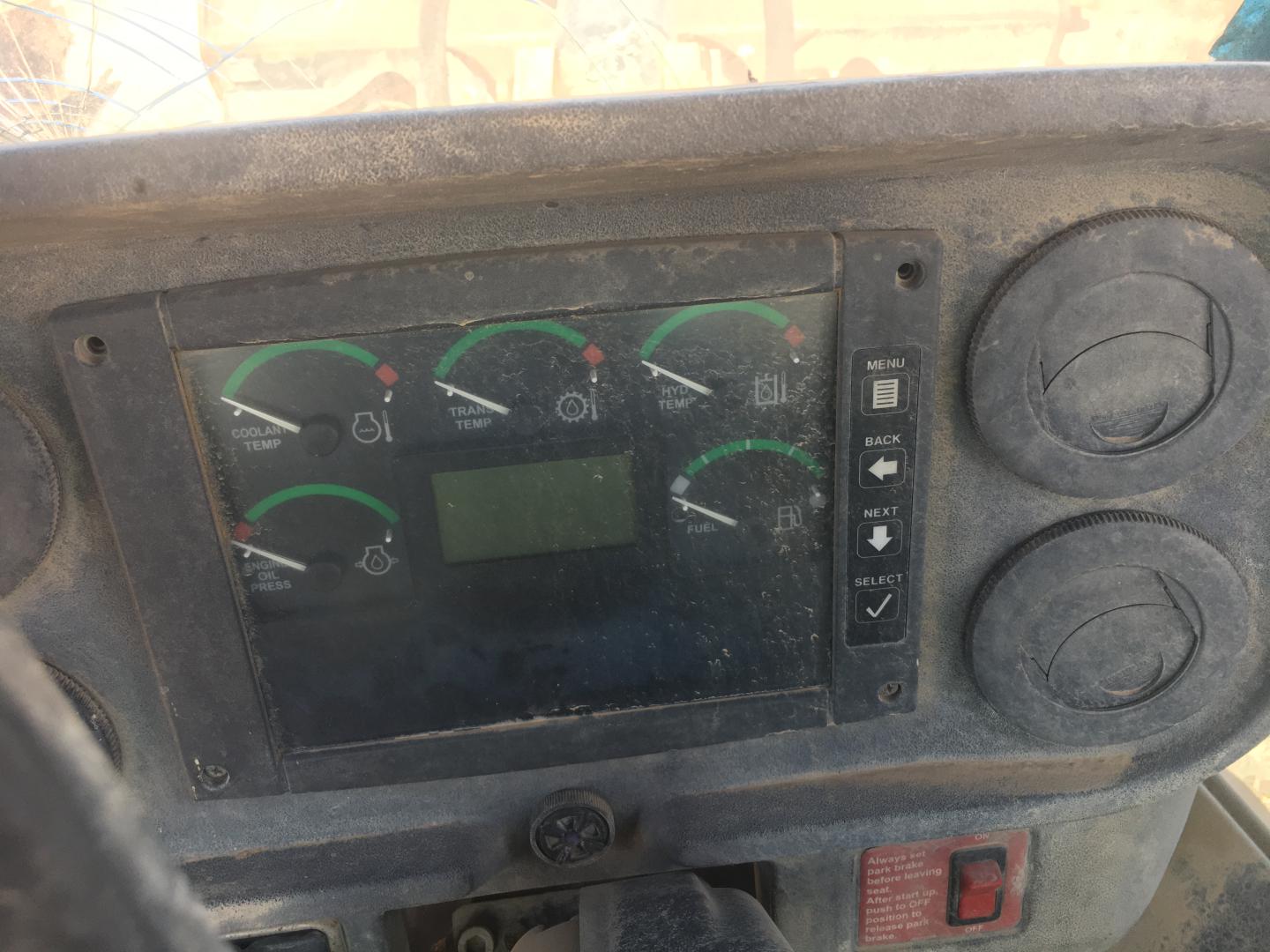 ./imagenes/INVOICE/2019/15546/CARGADOR FRONTAL JOHN DEERE644J PARA PARTES (38).JPG